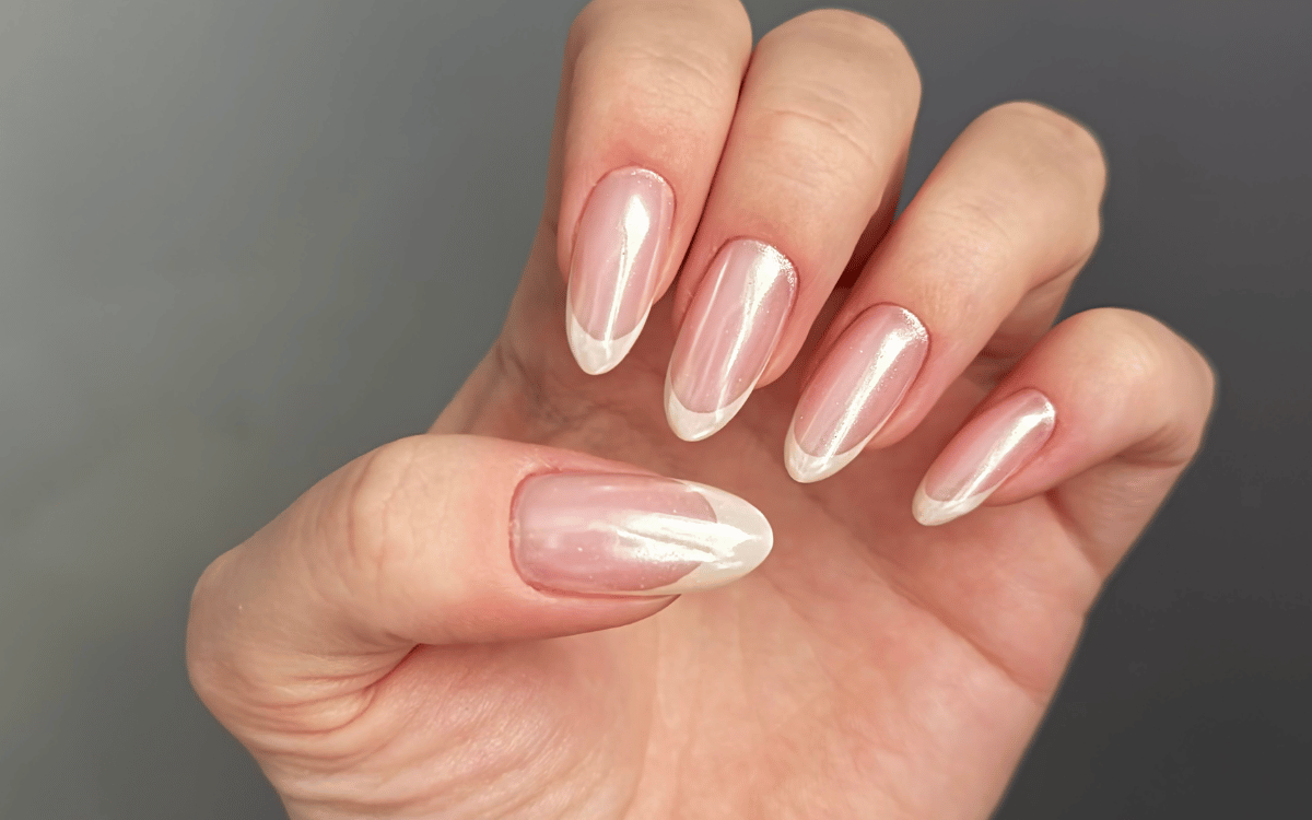 Diseño de uñas elegante realizado por profesionales